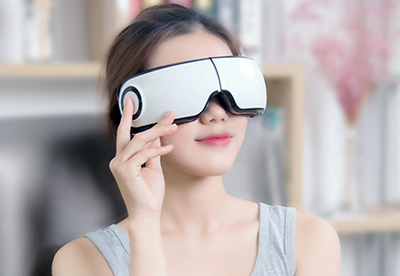 Eye massager for relaxation